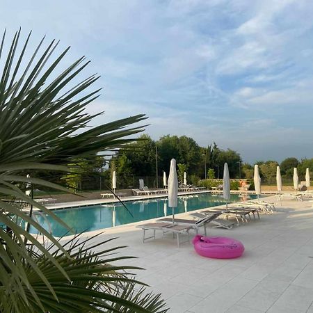 Апартаменты Garden Borgo Secolo Пескьера-дель-Гарда Экстерьер фото