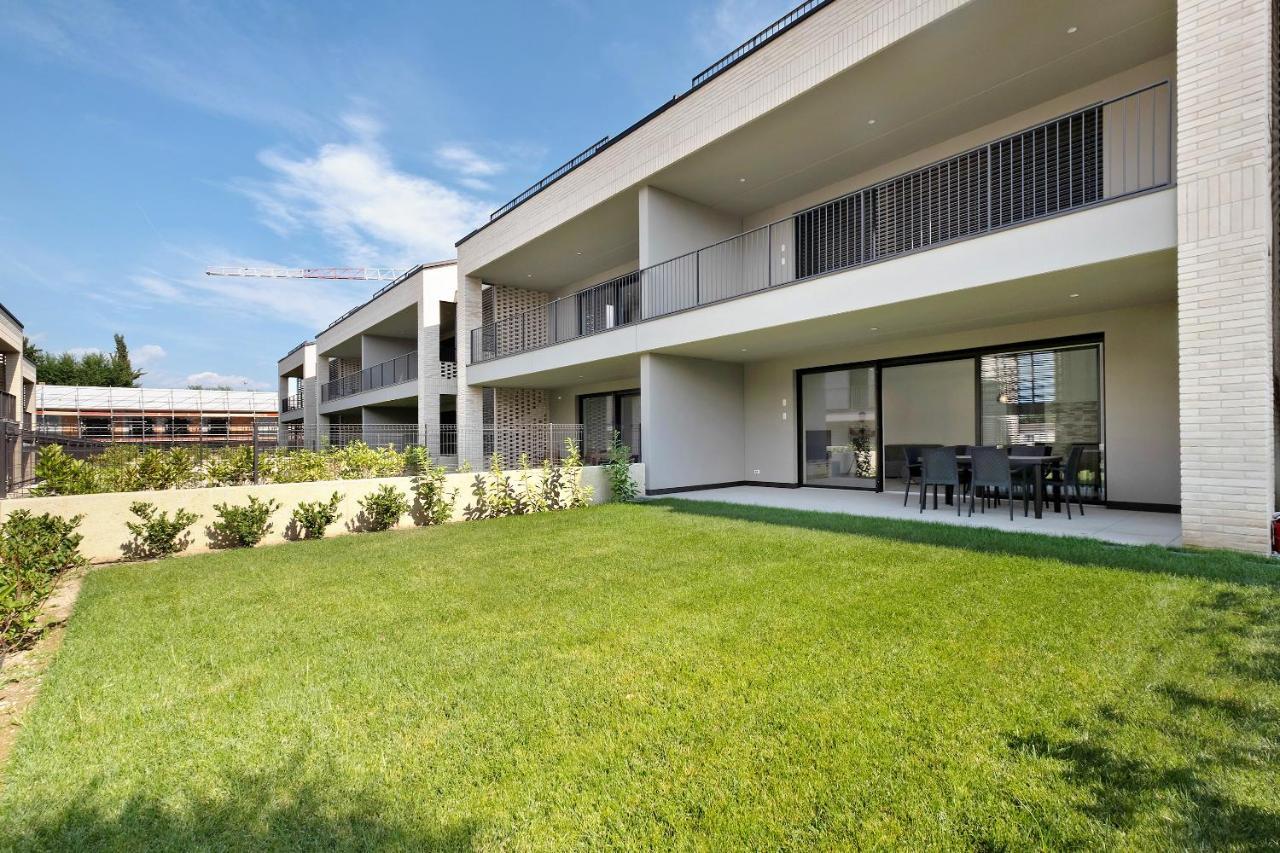 Апартаменты Garden Borgo Secolo Пескьера-дель-Гарда Экстерьер фото