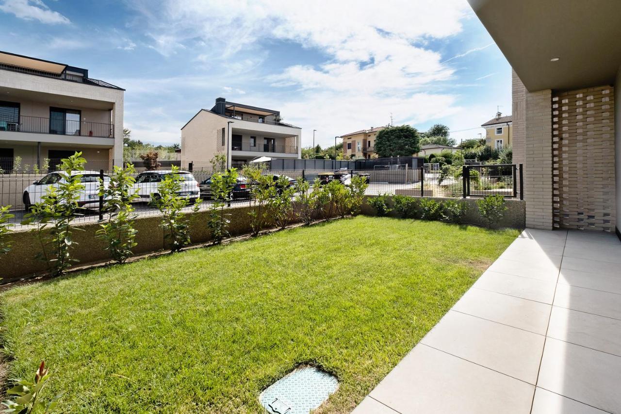 Апартаменты Garden Borgo Secolo Пескьера-дель-Гарда Экстерьер фото